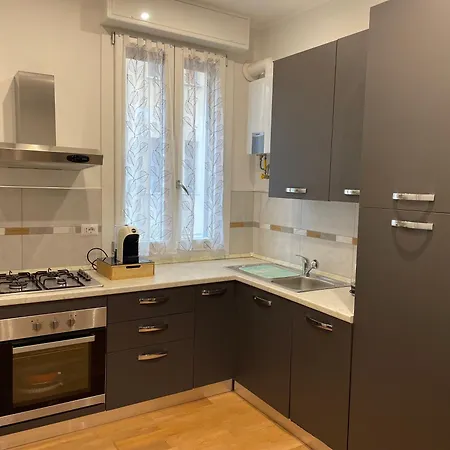 Samia House Apartament *